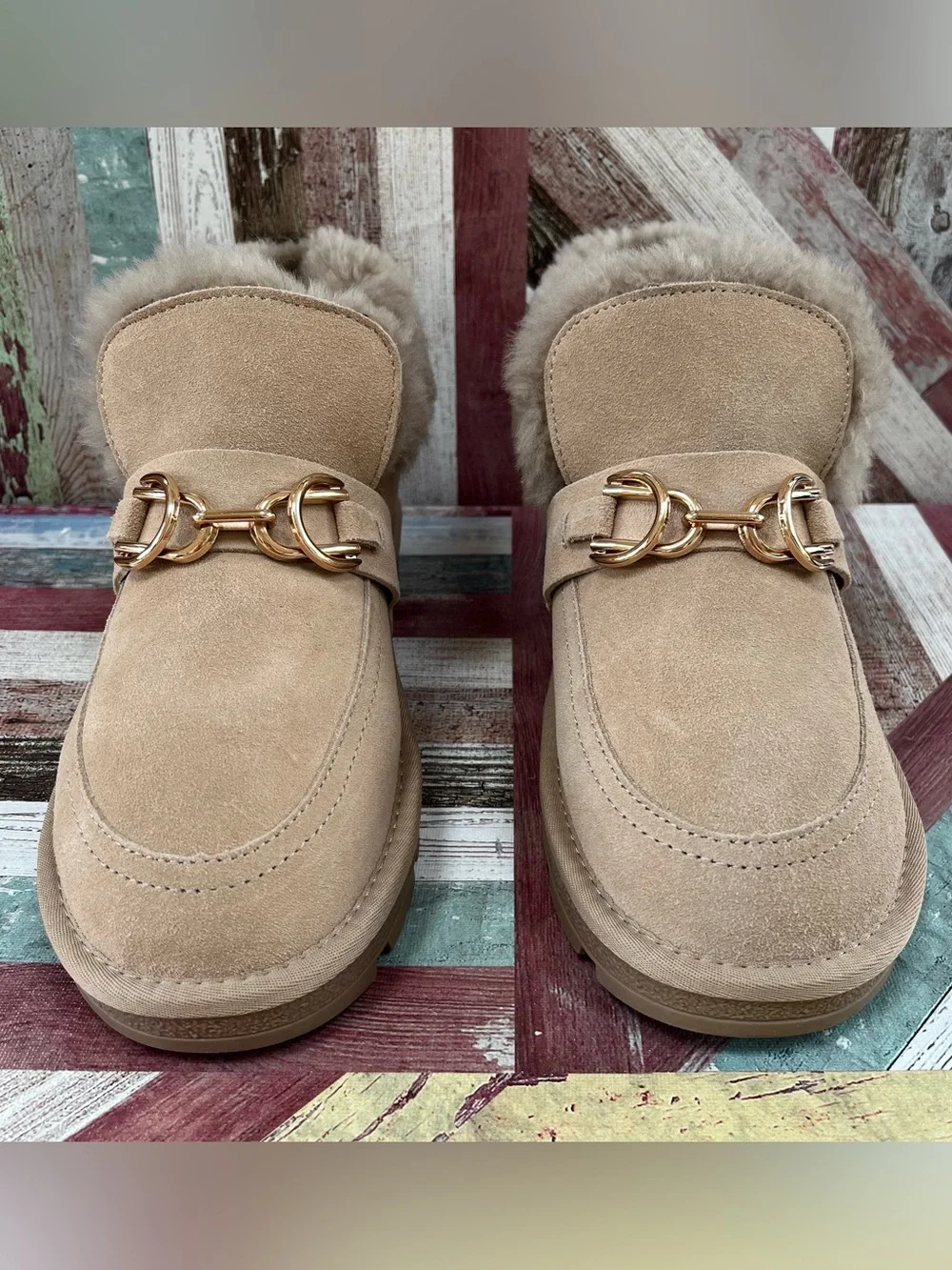 Lonza Puff Gold Buckle Beige Winter Boots Shoes EUC Suede Real Fur SZ 9-9.5